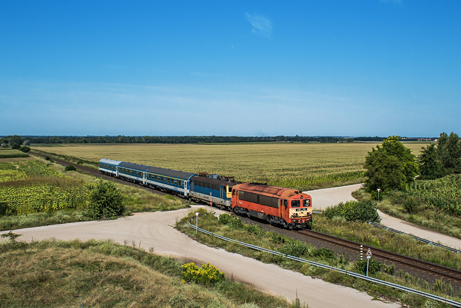 418 112+433 220 Dunaújváros (2019.08.05)