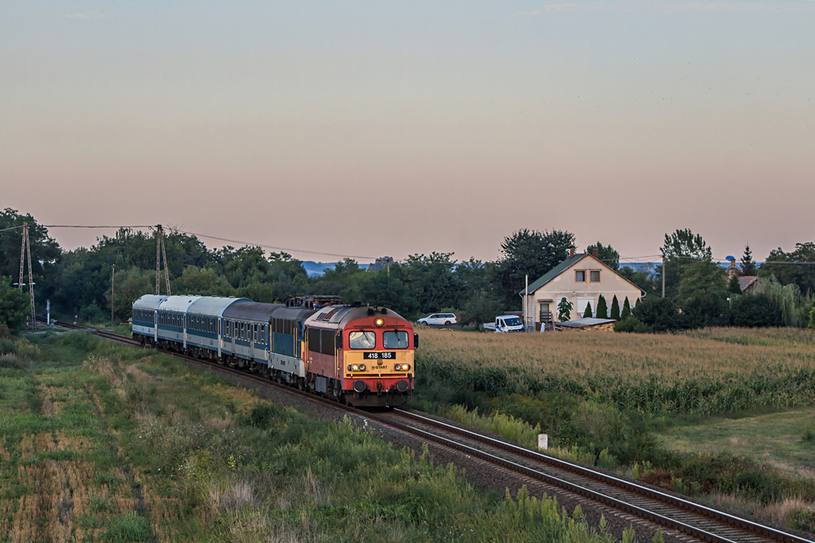 418 185+431 148 Rétszilas (2019.08.10).