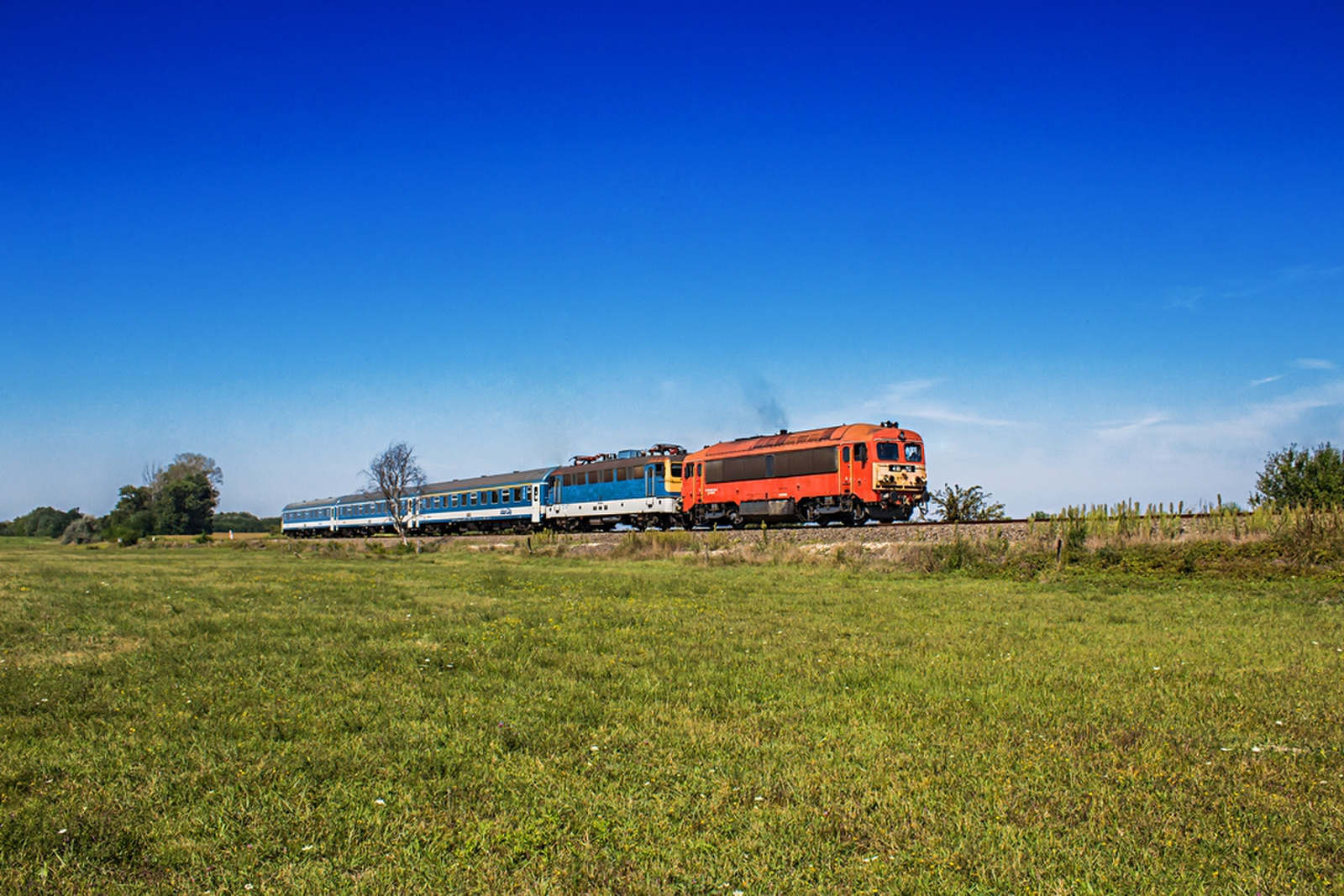 418 112+433 220 Rétszilas (2019.08.20).