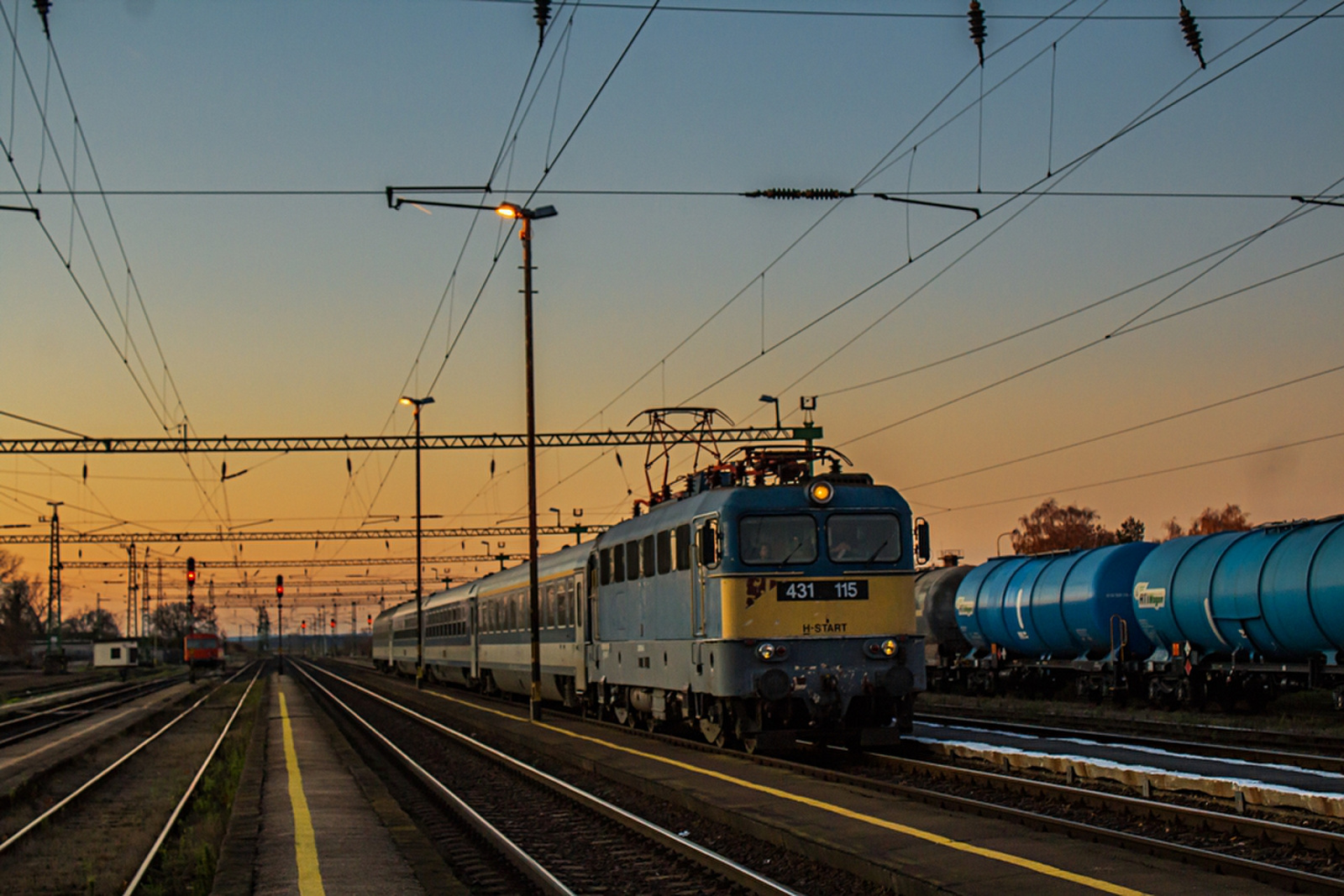 431 115 Sárbogárd (2019.11.23).