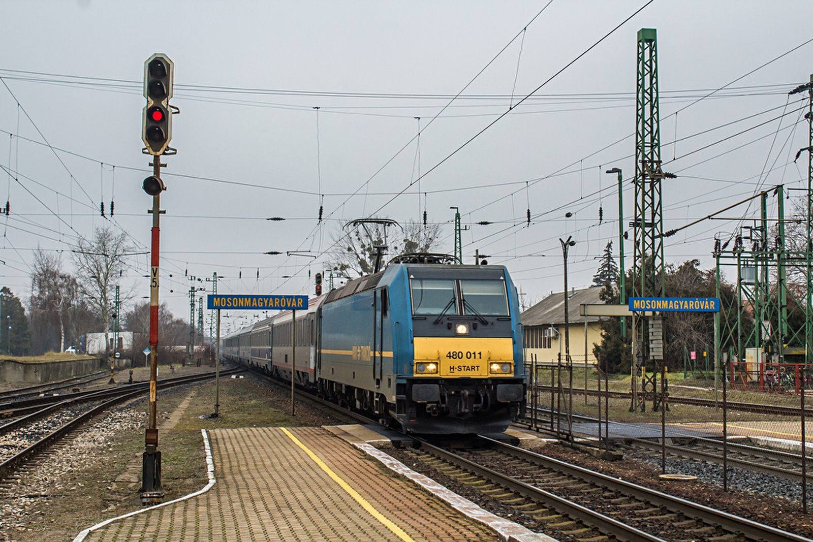 480 011 Mosonmagyaróvár (2020.01.24).