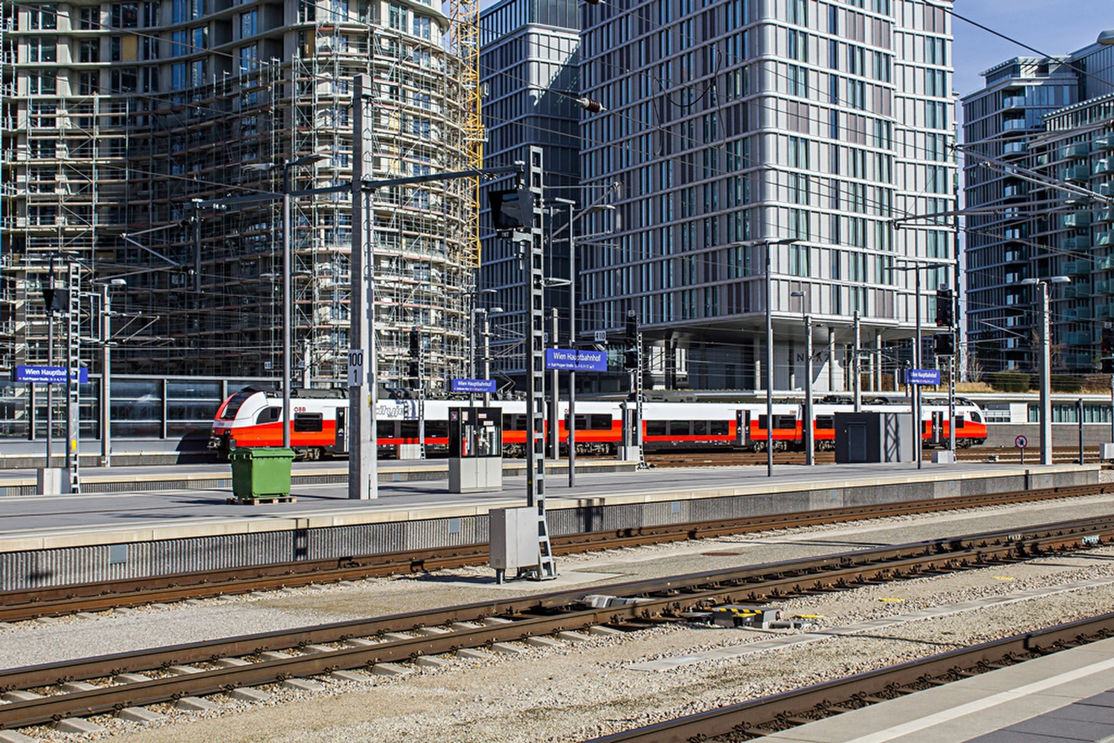 4744 004 Wien Hbf (2020.02.22).