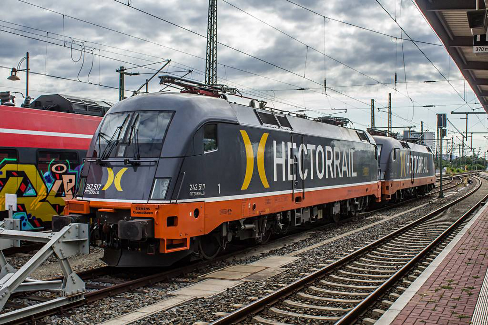 242 517 Dresden Hbf (2020.07.12).