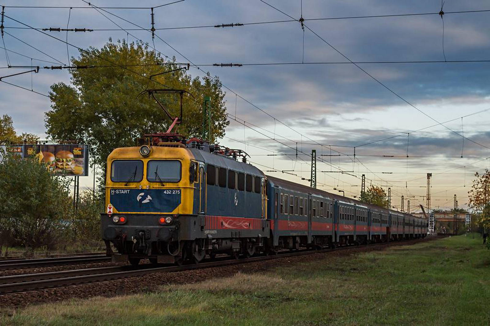 432 275 Ferihegy (2020.11.05)