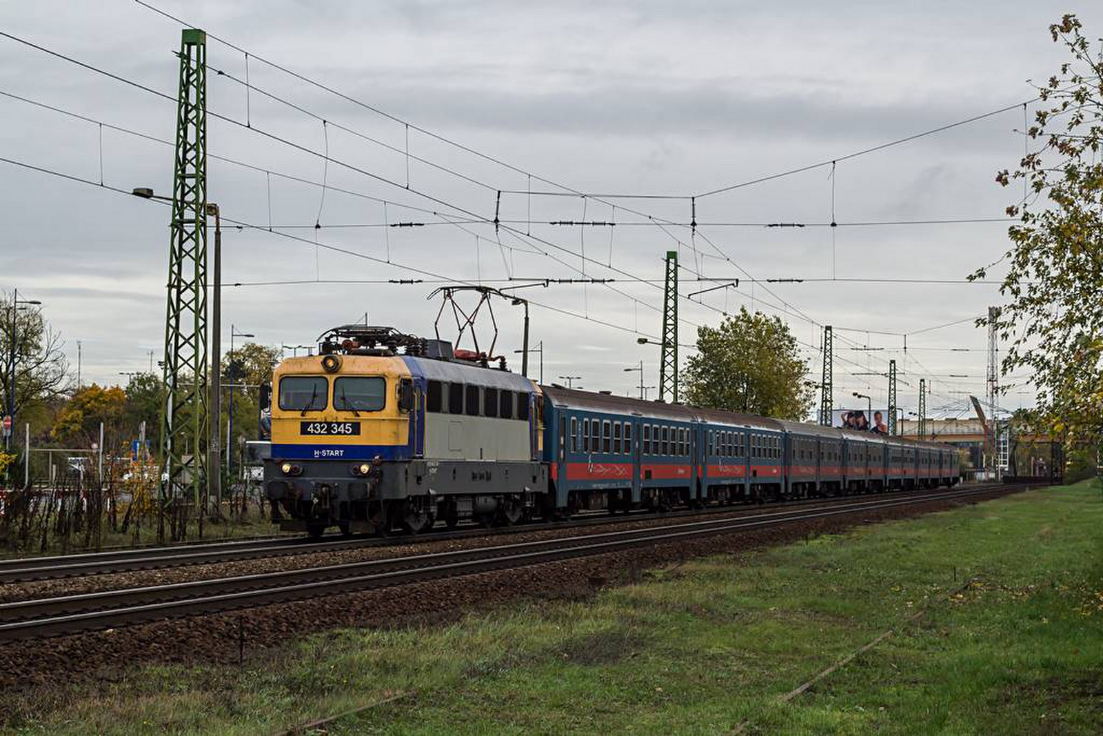 432 345 Ferihegy (2020.11.05)02