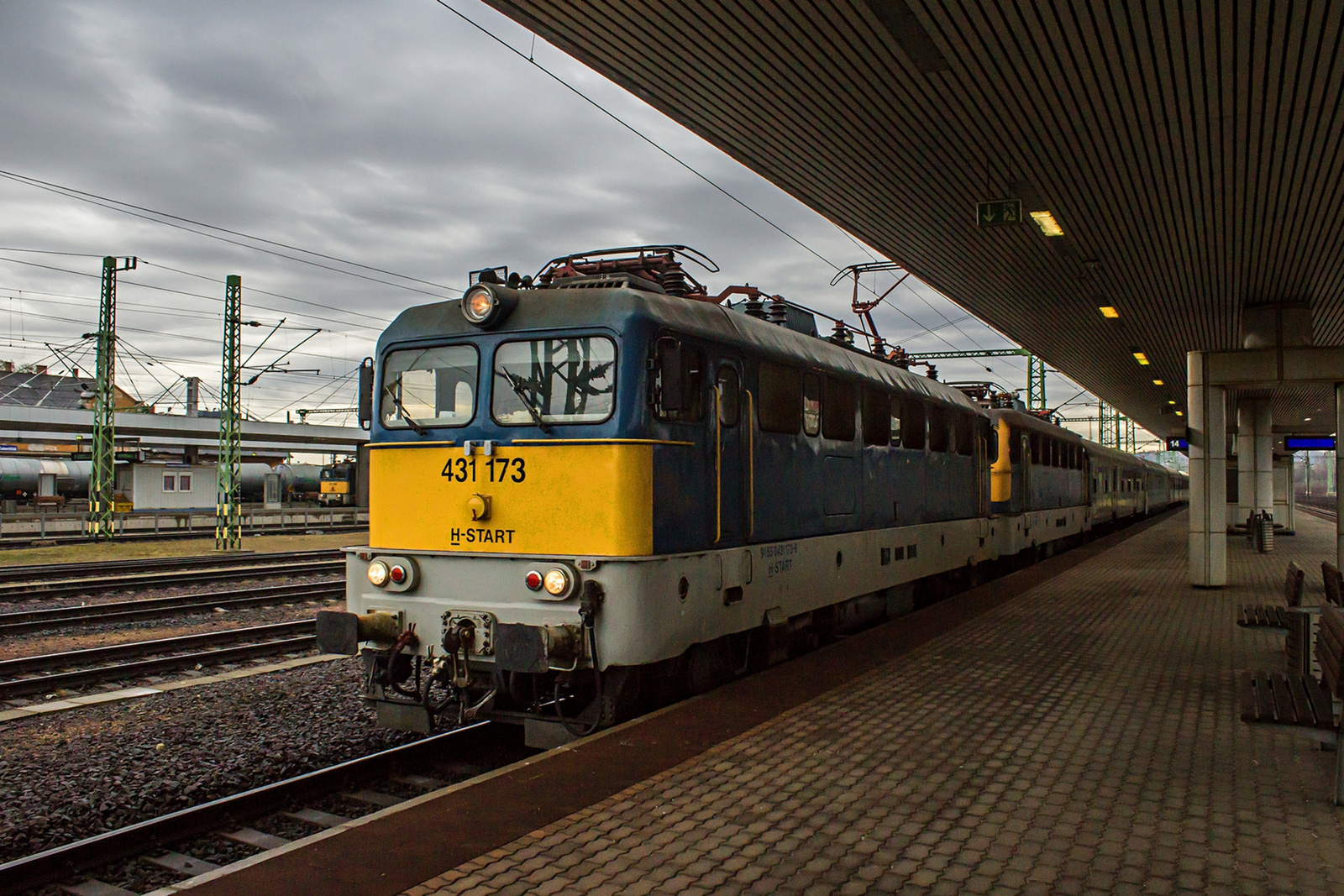 431 173+ 433 161 Kelenföld (2021.01.23).