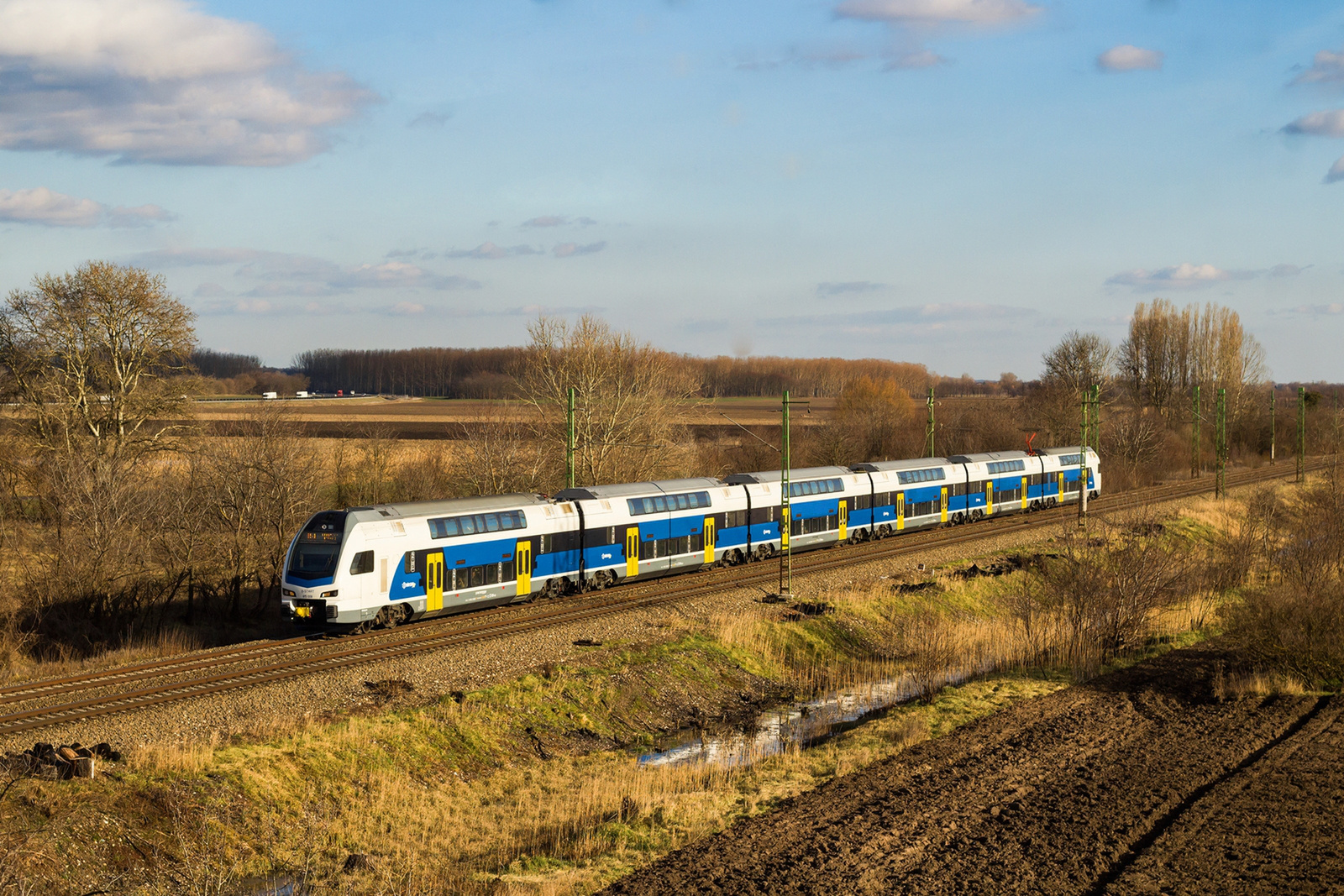 815 008 Üllő (2022.02.21).