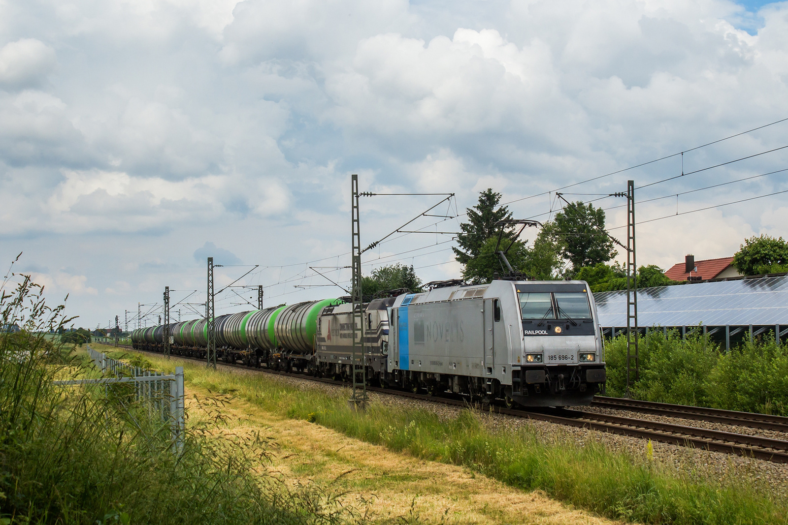 185 696+193 817 Künzing (2023.06.10).