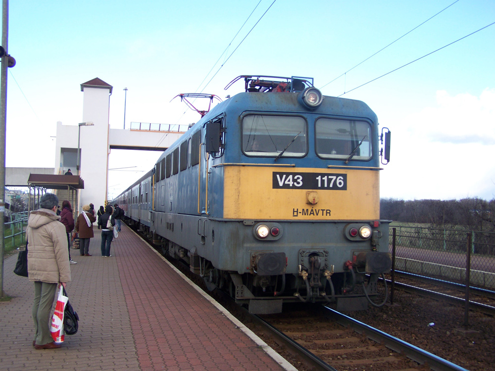 V43 - 1176 Budatétény (2009.03.18).