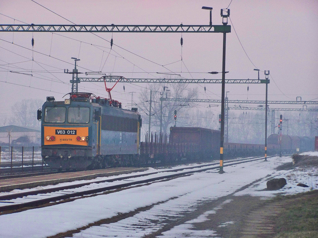 V63 - 012 Dombóvár - Alsó (2010.02.19)01.