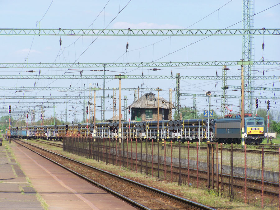 V63 - 013 Dombóvár (2010.04.29).