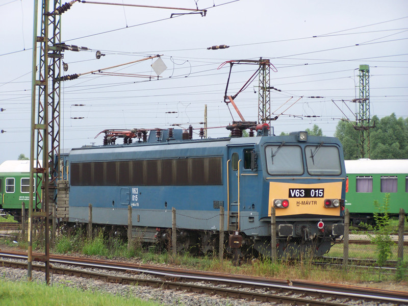 V63 - 015 Dombóvár (2010.07.31).