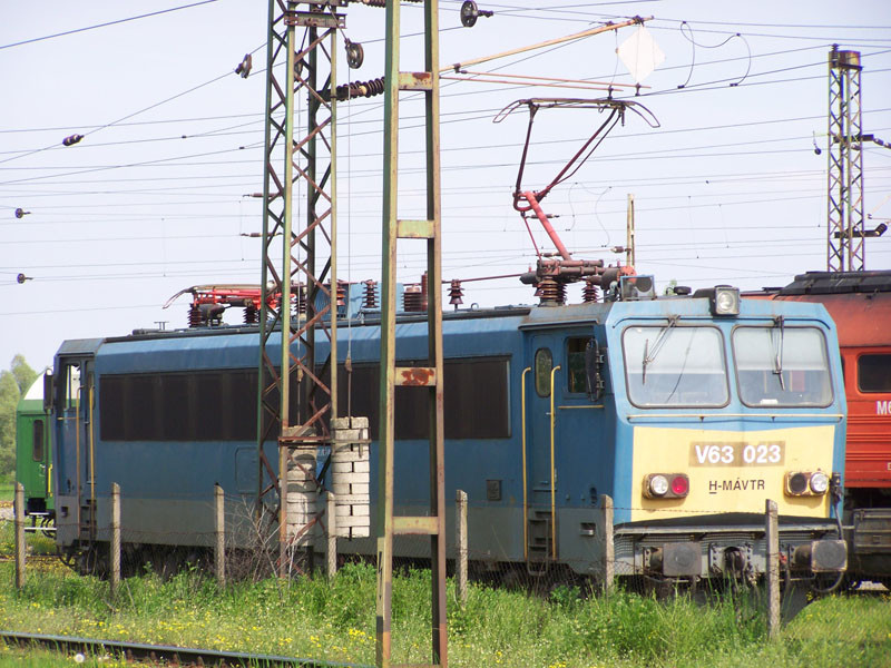 V63 - 023 Dombóvár (2010.04.26).