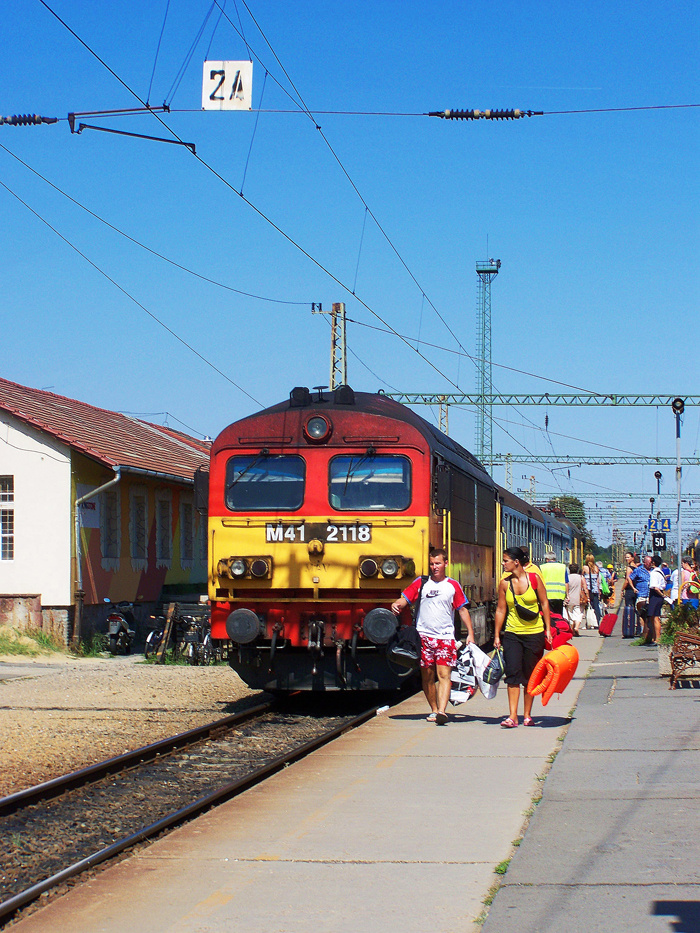 M41 - 2118 Dombóvár (2009.08.21)02