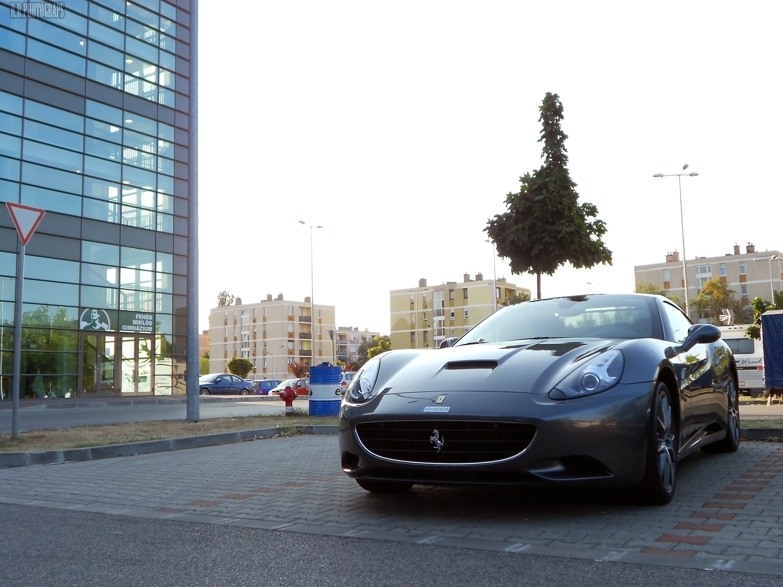 Ferrari California