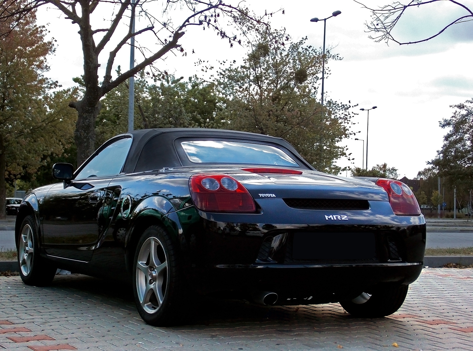 Toyota MR2