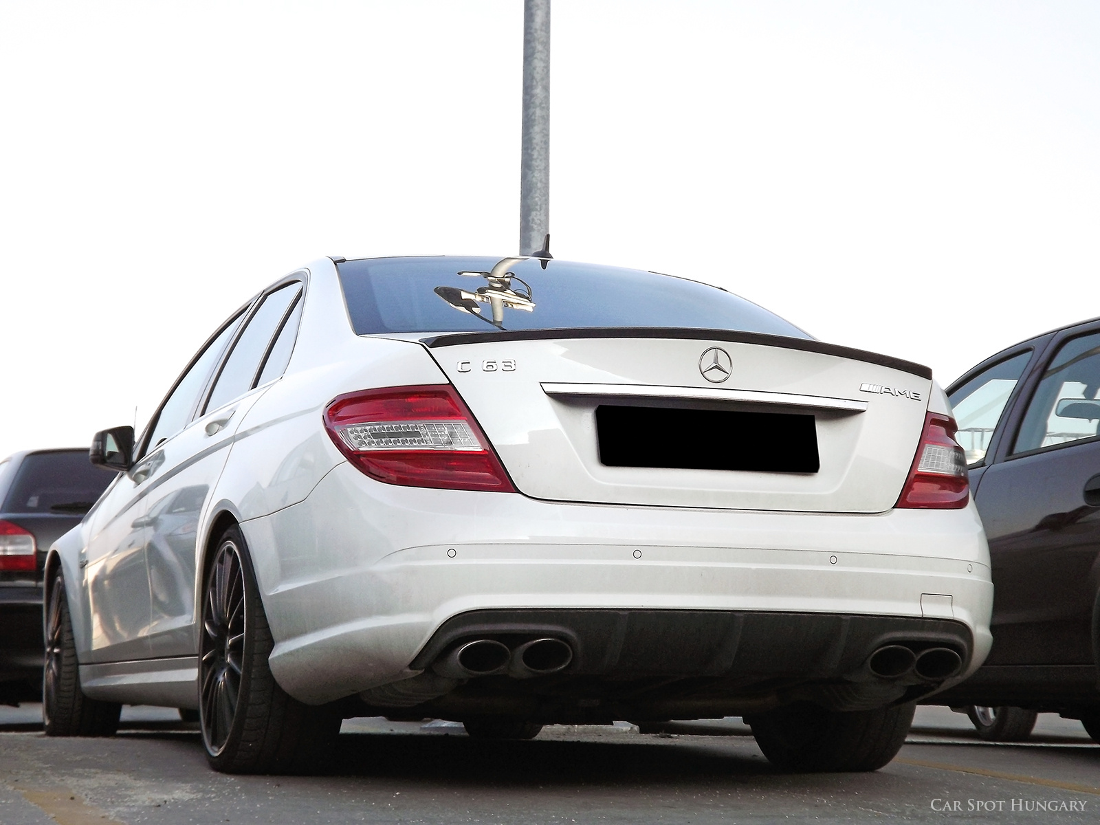 Mercedes C63 AMG