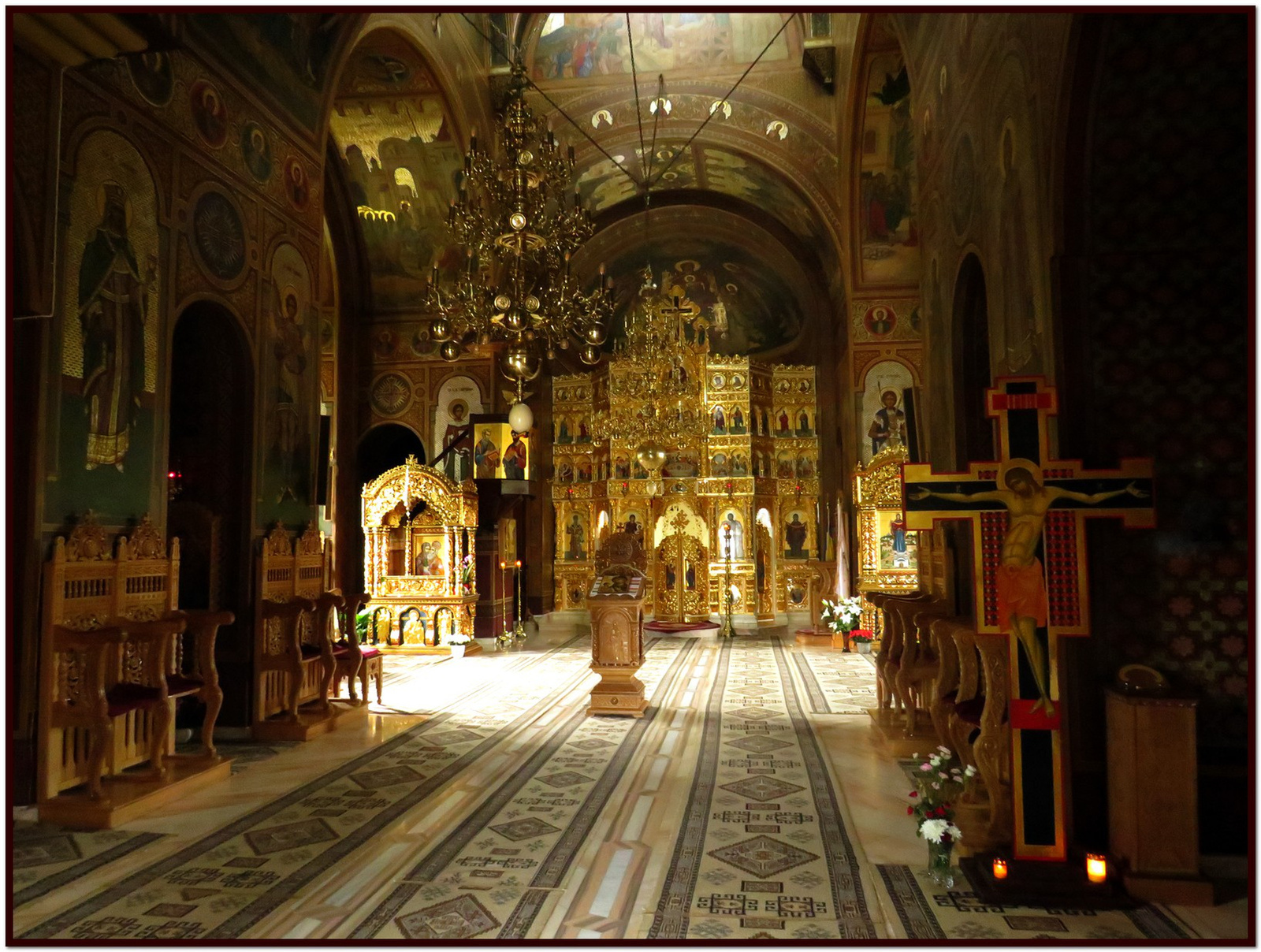 Csíkszereda ortodox temploma belülről