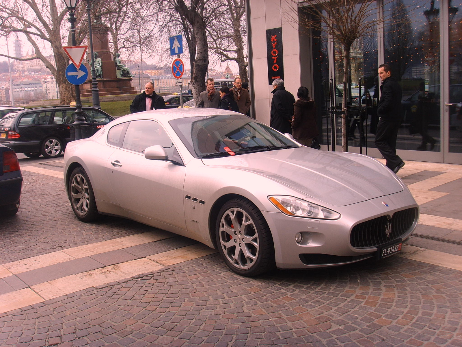 MASERATI GRAN TURISMO