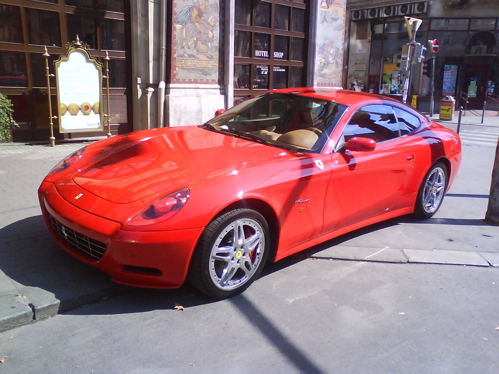 FERRARI 612 SCAGLIETTI