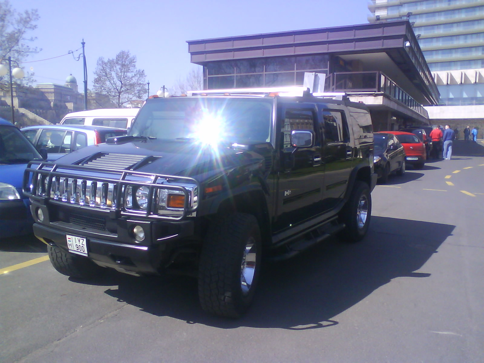 HUMMER H2