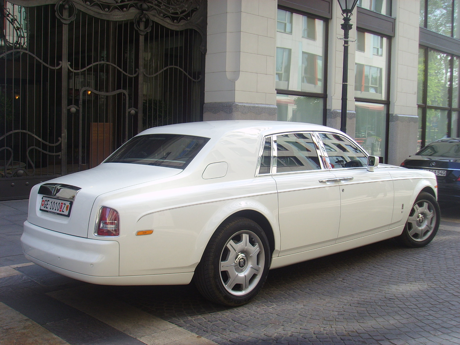 ROLLS ROYCE PHANTOM