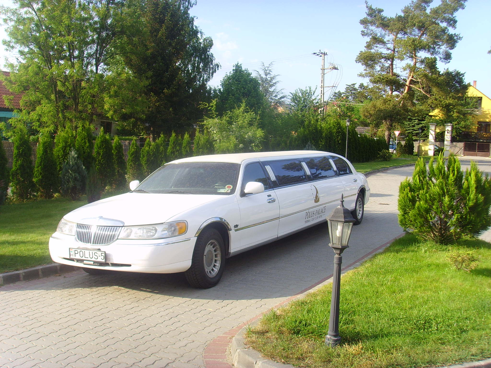 LINCOLN LIMO