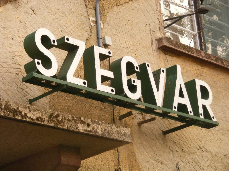 SZEGVÁR