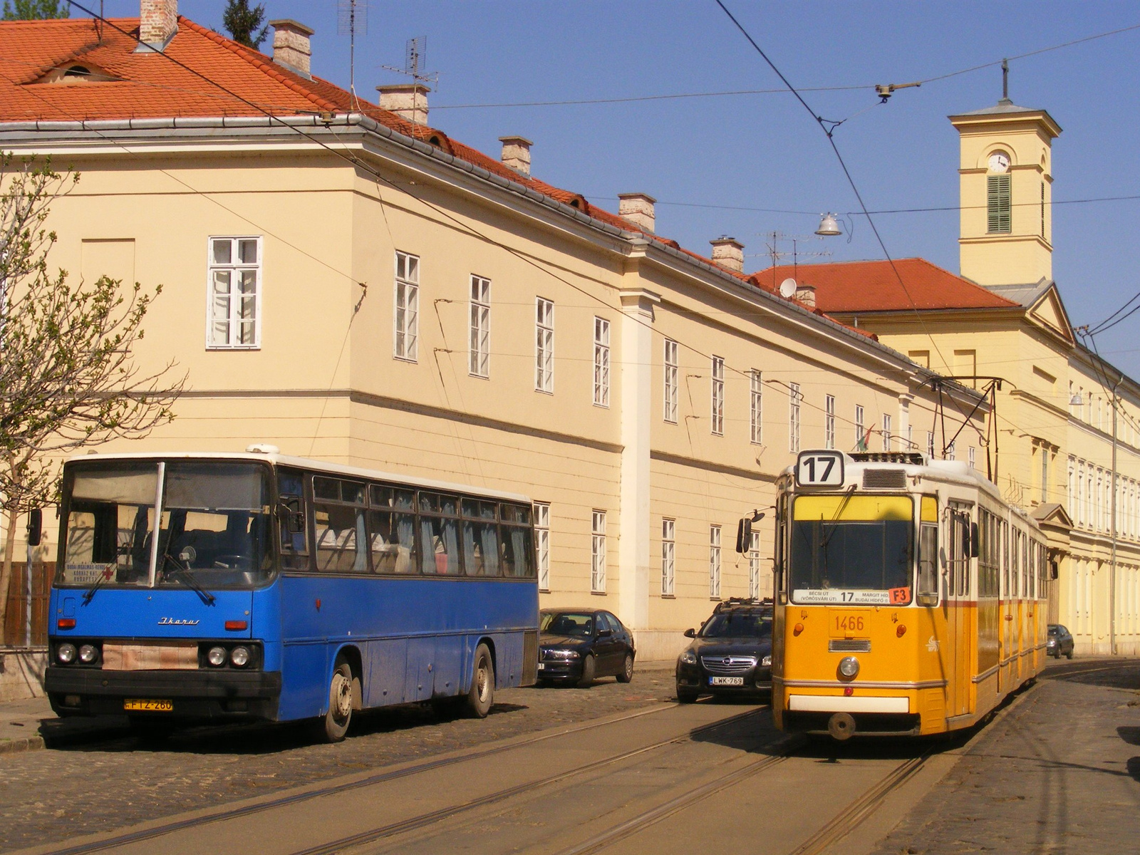 Pózolj busszal II.