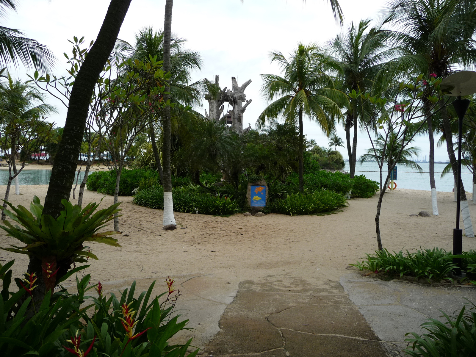 Sentosa beach