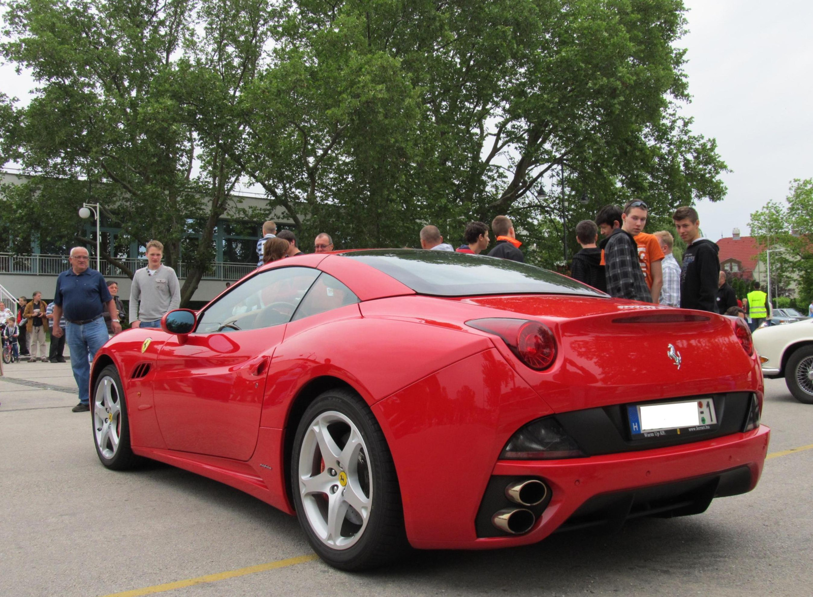 Ferrari California