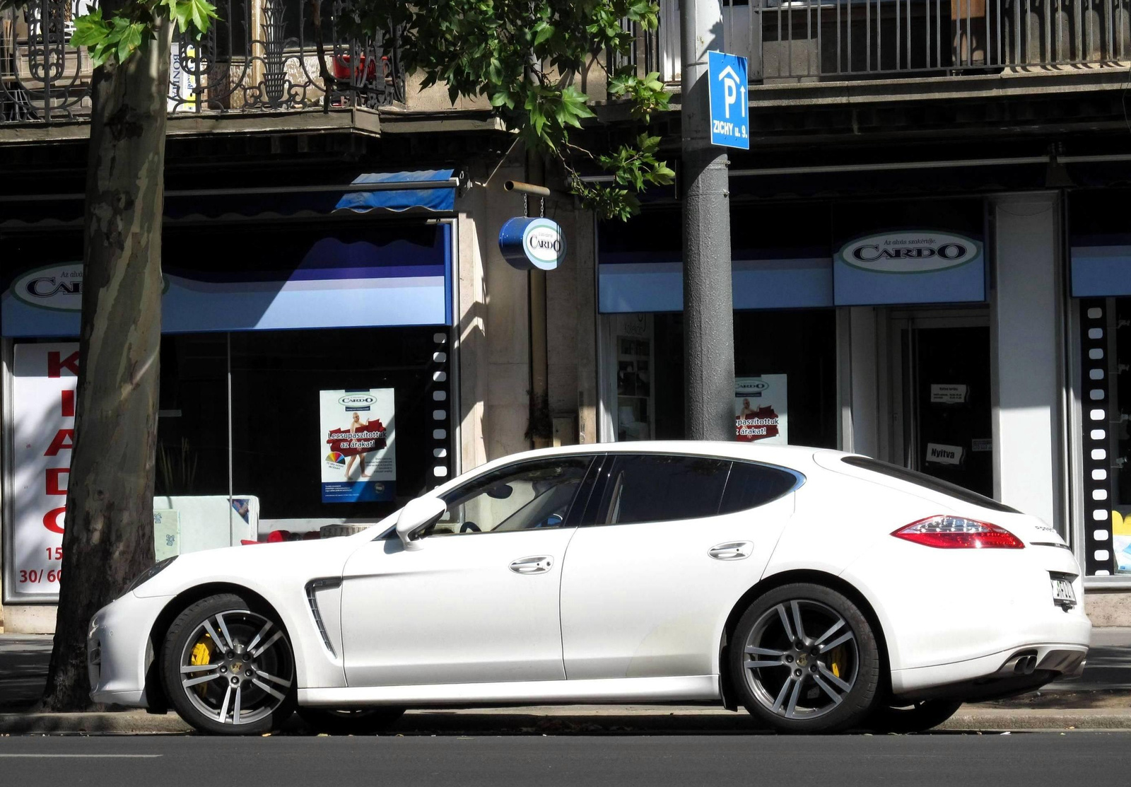 Porsche Panamera Turbo