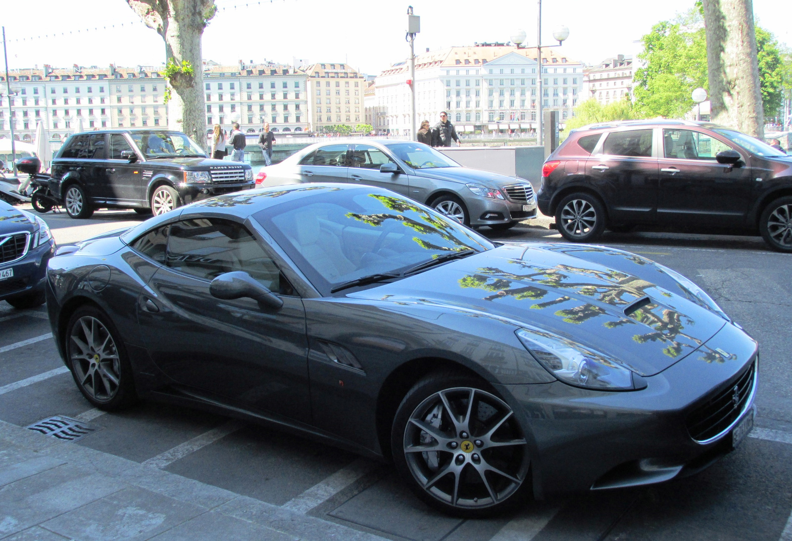 Ferrari California