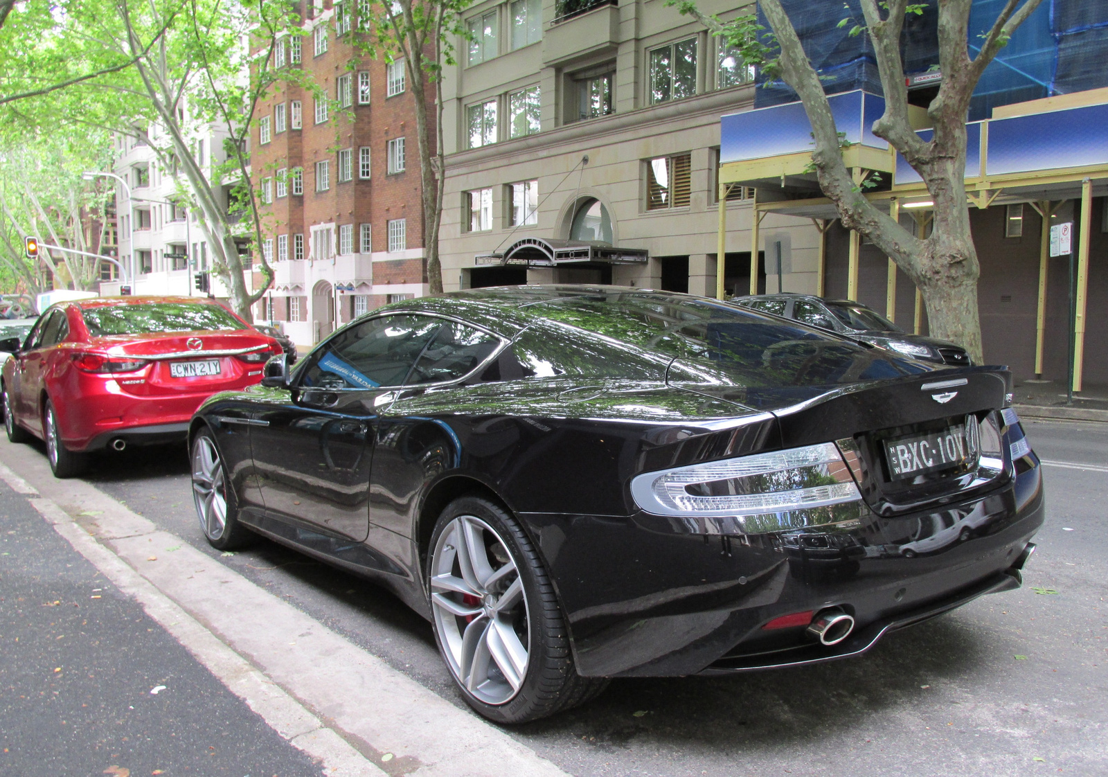 Aston Martin DB9