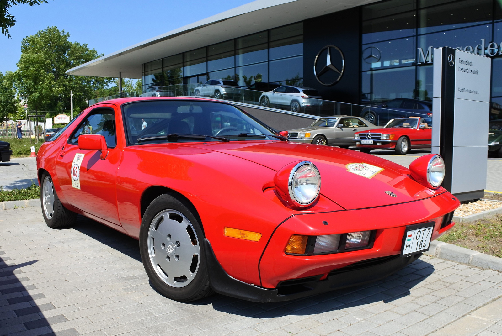 Porsche 928S