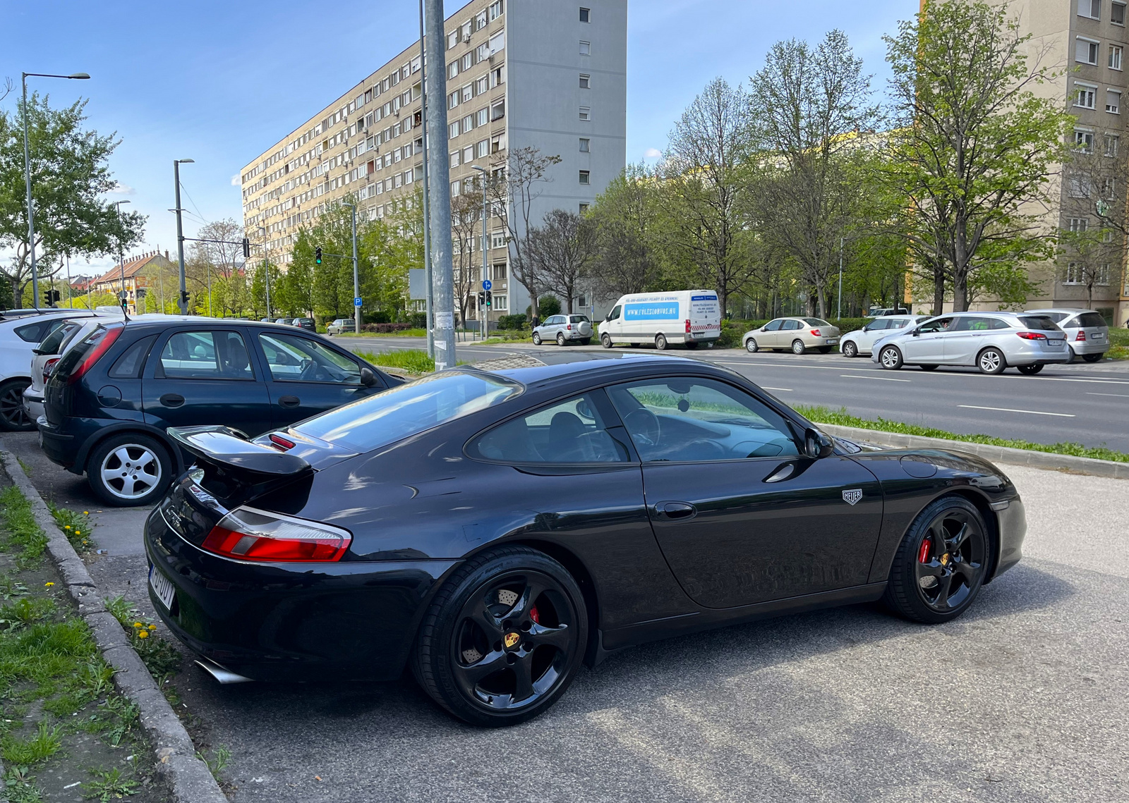 Porsche 911 Carrera (996)