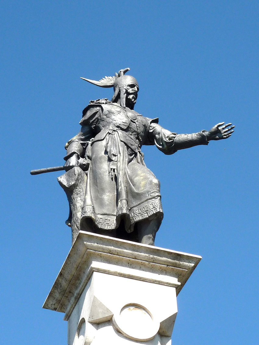 Árpád szobor