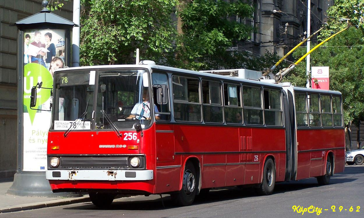 256 - 78 (Kossuth Lajos tér)