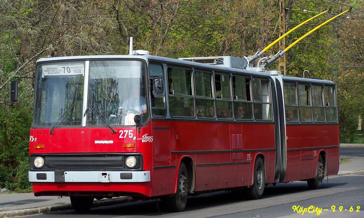 275 - 70 (Dvorzsák sétány)