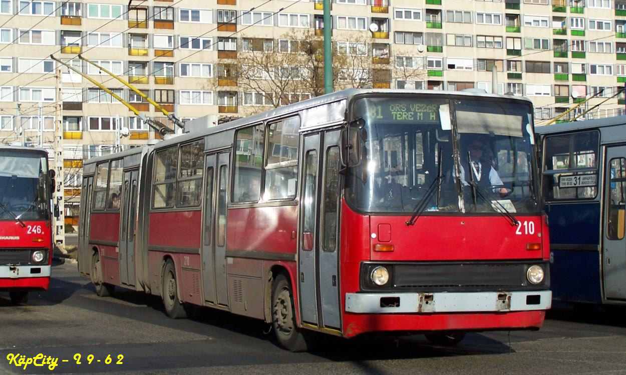 210 - 81 (Örs Vezér tere)