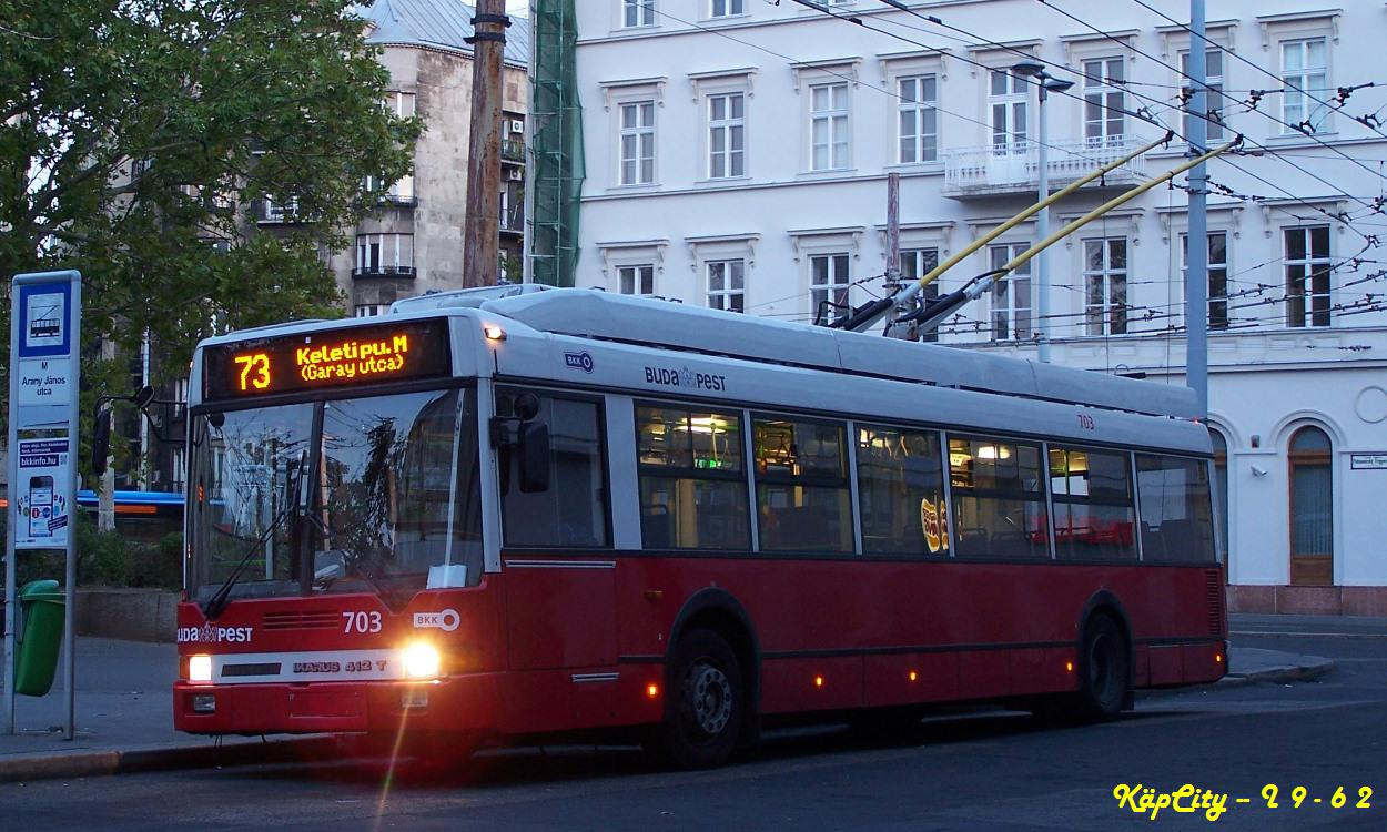 703 - 73 (Arany János utca)