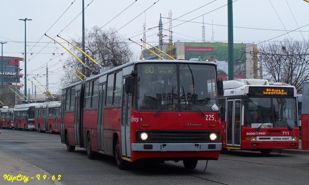 225 - 80 (Örs Vezér tere)