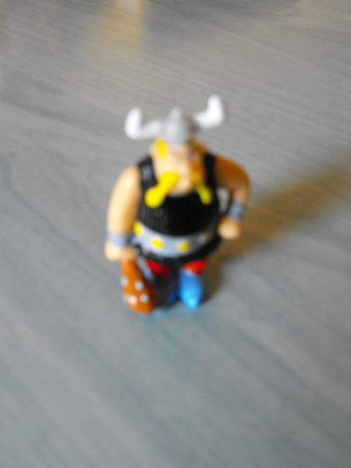 kinderfigura-001-002 Asterix és a vikingek 005