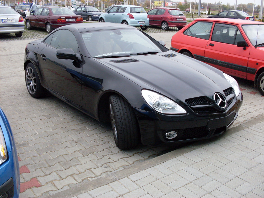 MERCEDES-BENZ SLK