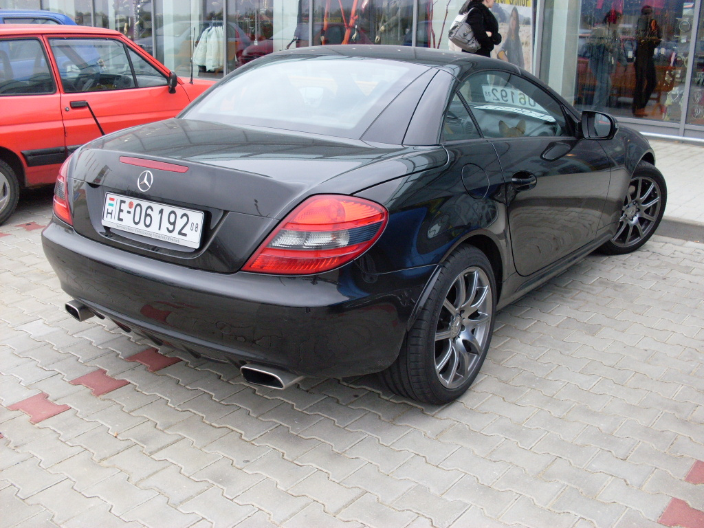 MERCEDES-BENZ SLK