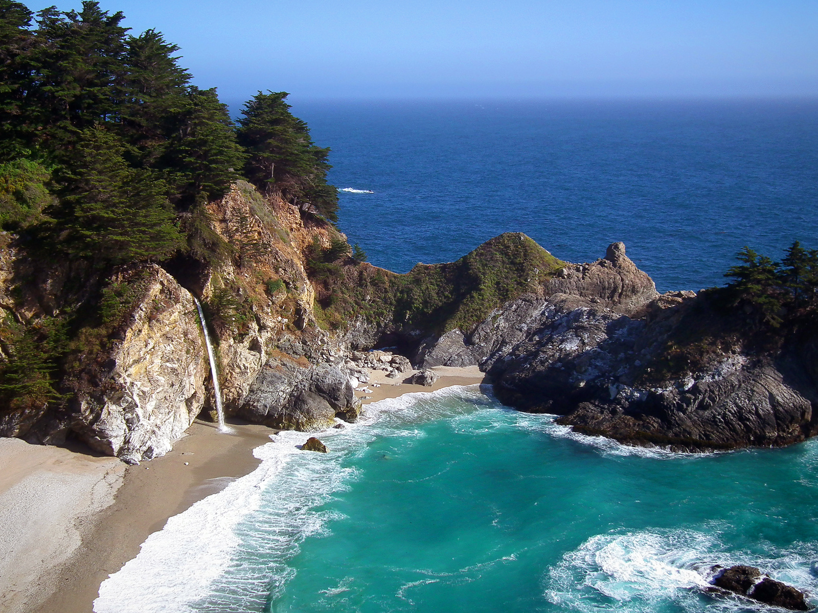 McWay falls, CA