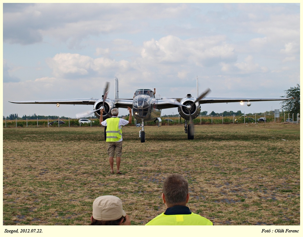 B-25 09