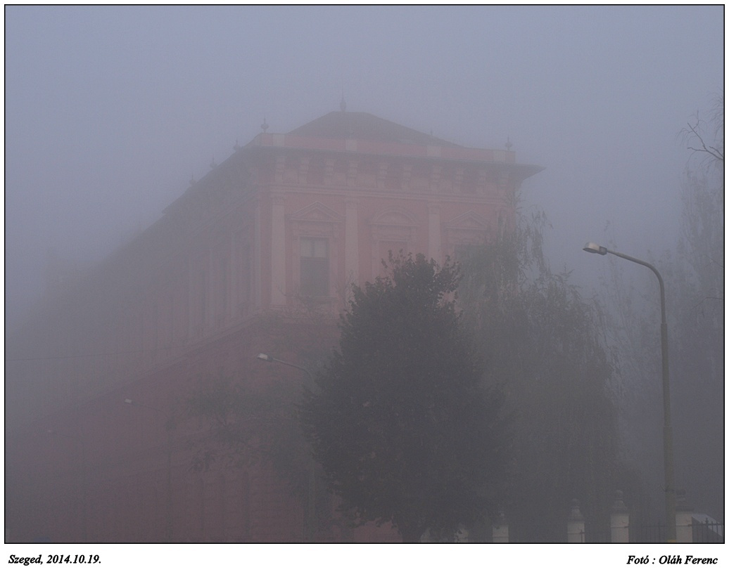 ház a ködben