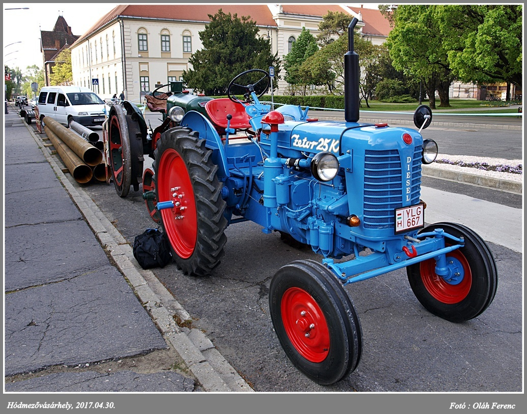traktor 008