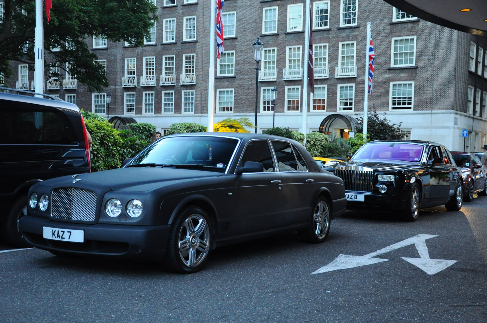 Bentley Arnage - RR Phantom